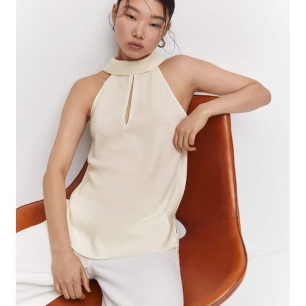 Halter top with slit detail ecru sz 6, 8, 20, 12 NWT